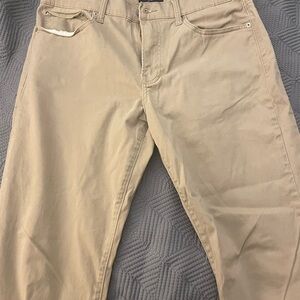Lucky Brand Men's Khaki Chinos